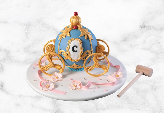 1. SMASH CAKE - CINDERELLA CARRIAGE