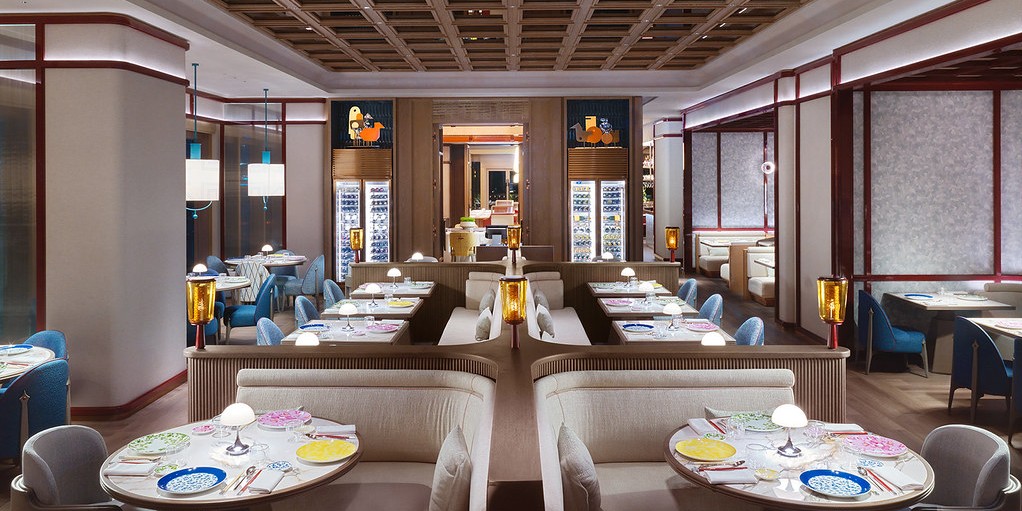 Handmade dim sum and refined Chinese cuisine. Accumulate points via Storellet for rewards.