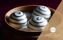 迎新食品：旋風黃金流沙包 (一客)