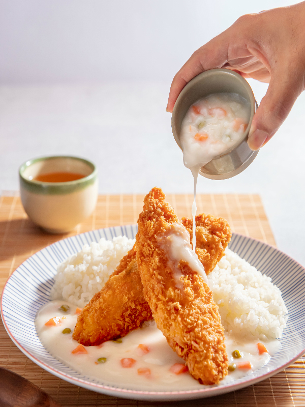 Deep-fried Fish Fillet Rice w/ Hokkaido Cream Sauce