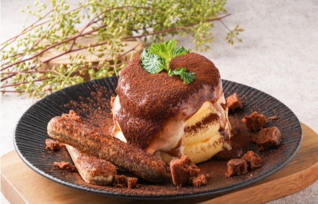 提拉米蘇布朗尼疏乎厘